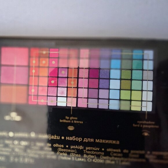 COLLECTOR'S EDITION SEPHORA STILL IN SHRINK WRAP - Picture 9 of 12